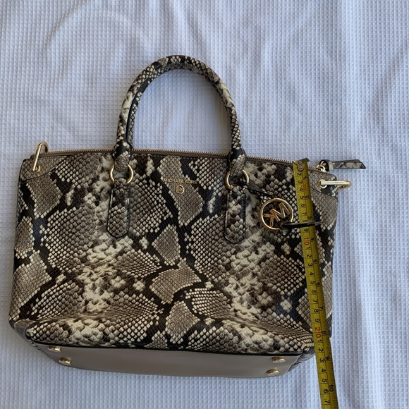 Michael Kors snake skin satchel no long strap - Picture 11 of 14